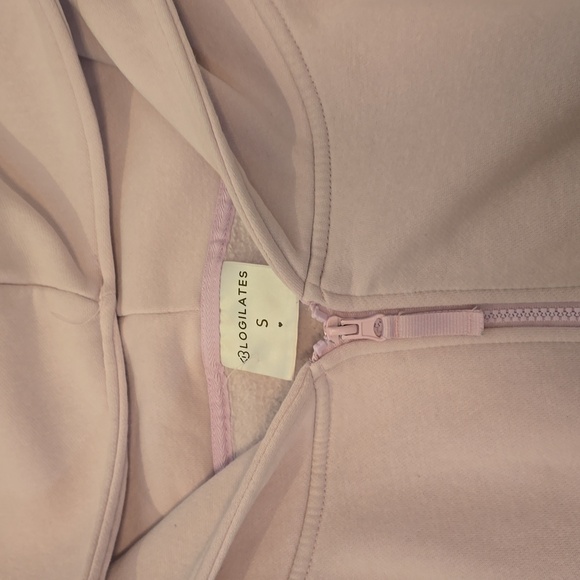 blogilates marshmallow hoodie - pink - Picture 3 of 5